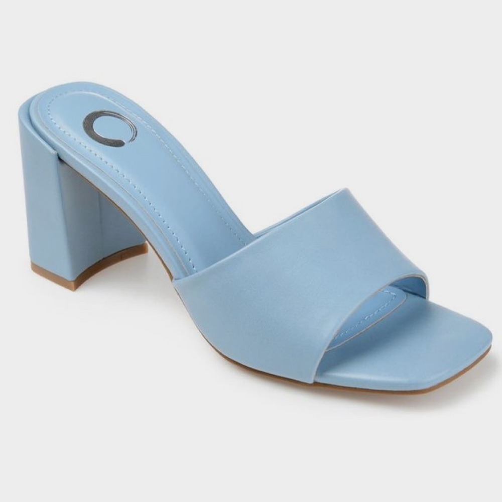 Blue block heels for “something blue”
